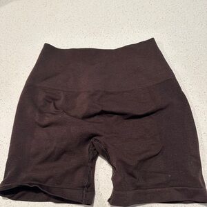 Alphalete amplify shorts size xs